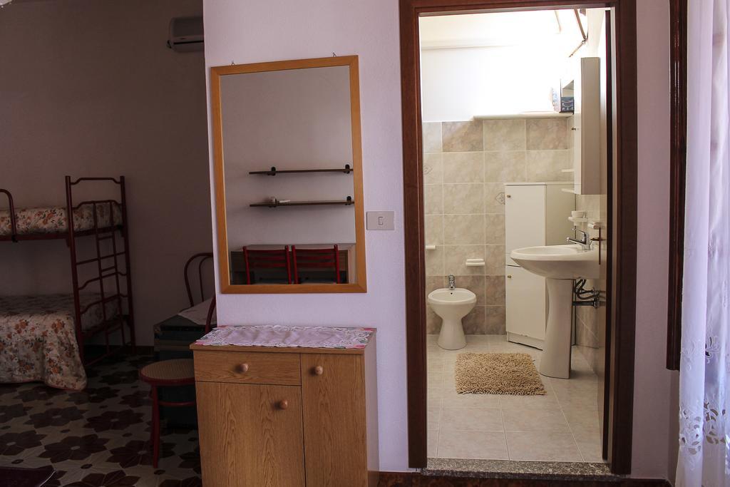 הוילה פלומינימאג'ורה Agriturismo Perdaba חדר תמונה