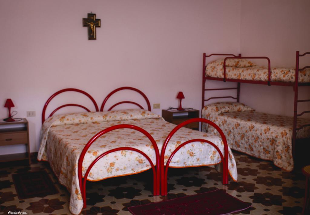 הוילה פלומינימאג'ורה Agriturismo Perdaba חדר תמונה